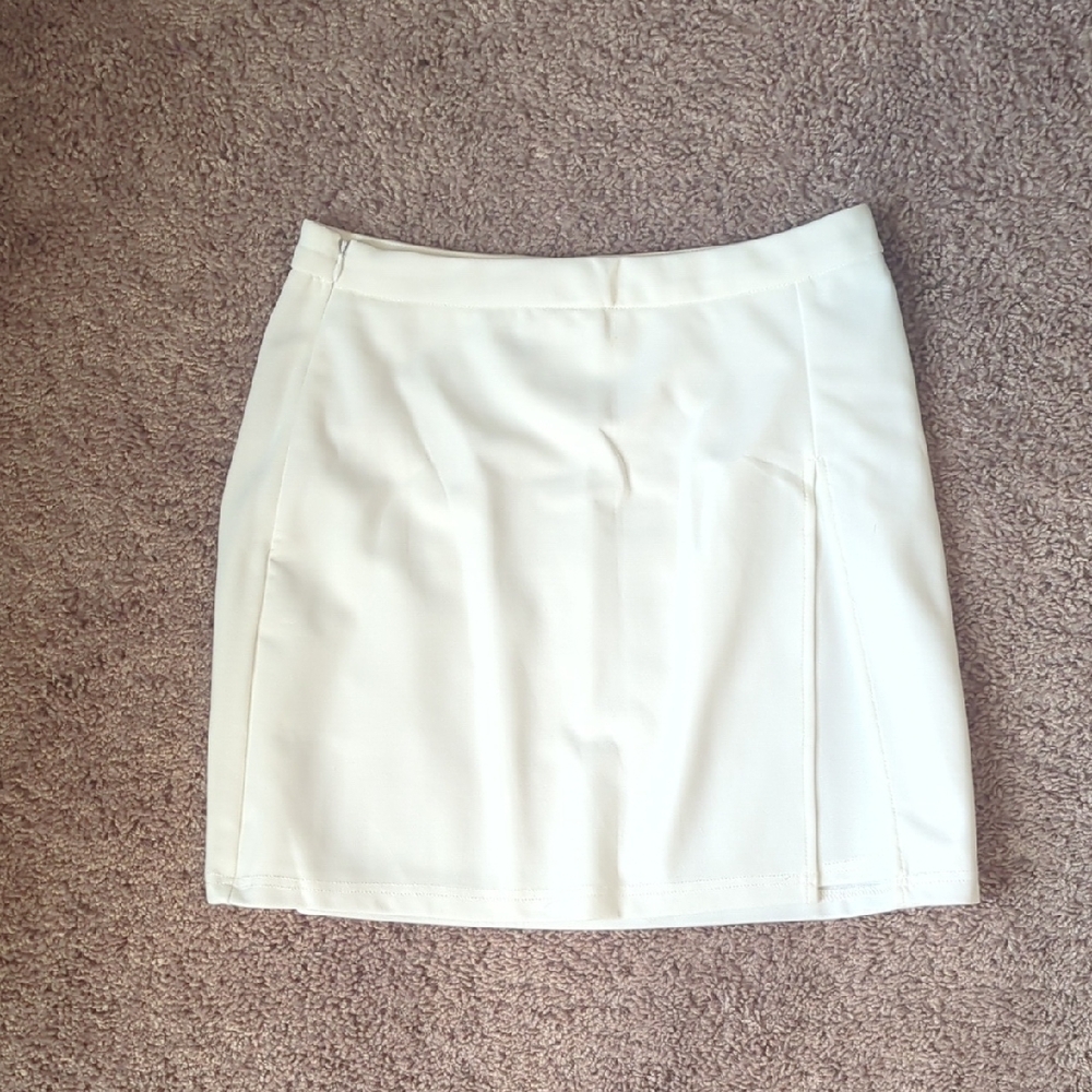 SHEIN Cream Mini Skirt